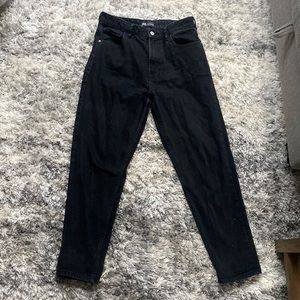 Zara Black High Waisted Mom Jeans